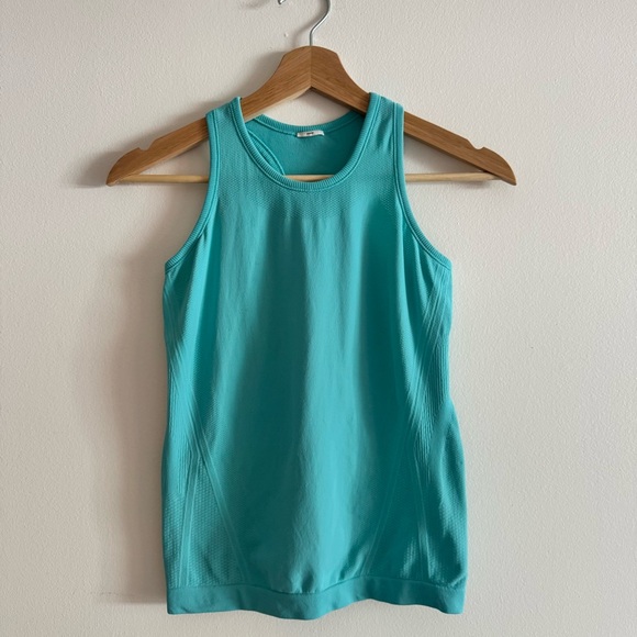 Athleta Girls Racerback Tank - Size M - Picture 1 of 5